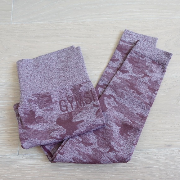 Gymshark Camo Seamless Legging in Small - Picture 6 of 13